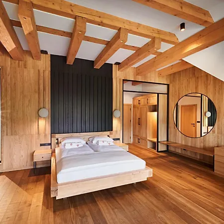 Siedlisko Milachowo Nad Rzeka - Luxury Wellness Oasis Adults Only * Rolbik