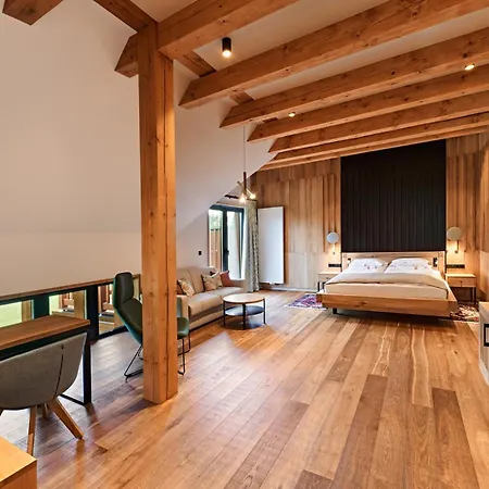 Siedlisko Milachowo Nad Rzeka - Luxury Wellness Oasis Adults Only Rolbik