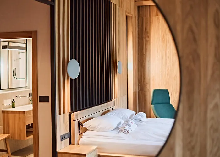 Siedlisko Milachowo Nad Rzeka - Luxury Wellness Oasis Adults Only * Rolbik