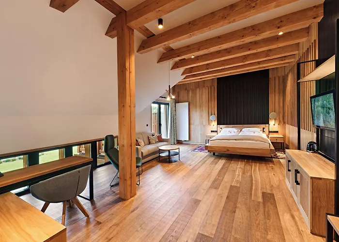 Hotel Siedlisko Milachowo nad rzeką - luxury wellness oasis Adults only Rolbik